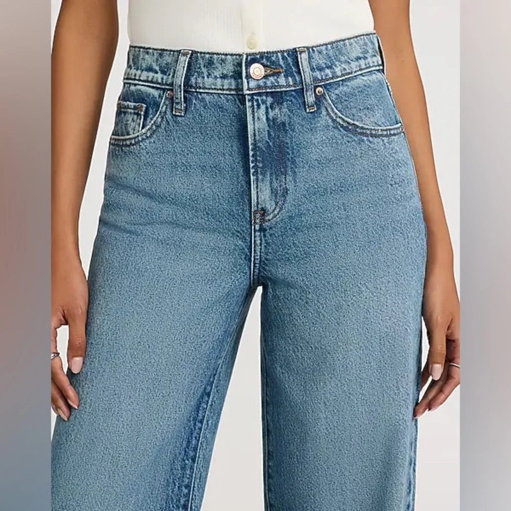 Express Women’s Wide Leg High Rise Jeans Classic Blue Casual Straight Size 4 - Picture 9 of 16